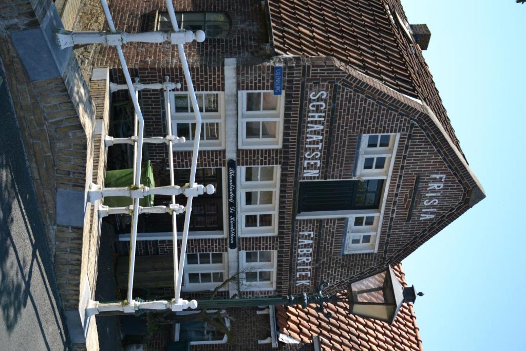 Stadsherberg 'Het Wapen Van Ijlst' Екстериор снимка